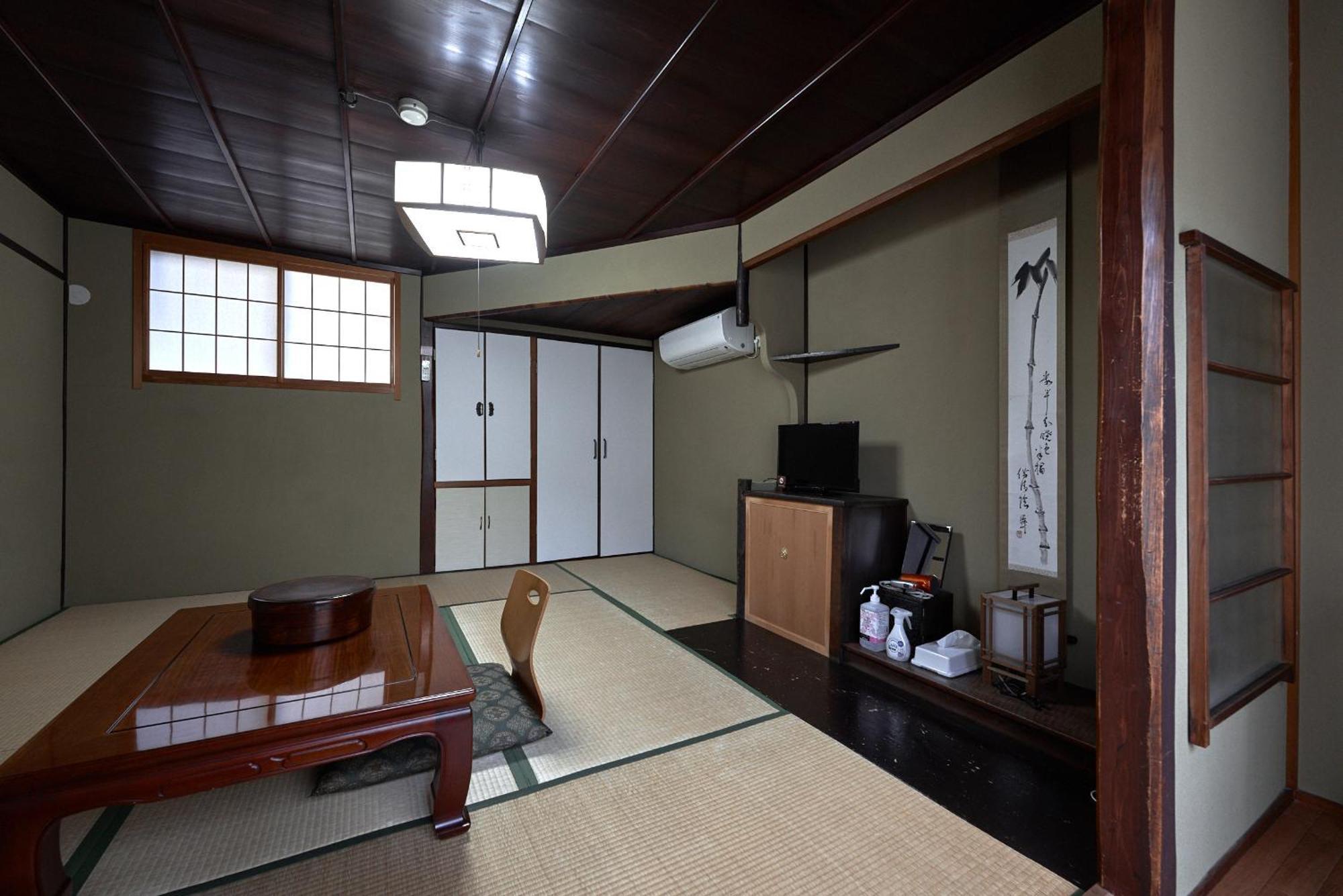 Ryokan Yamamuro Канандзава Номер фото