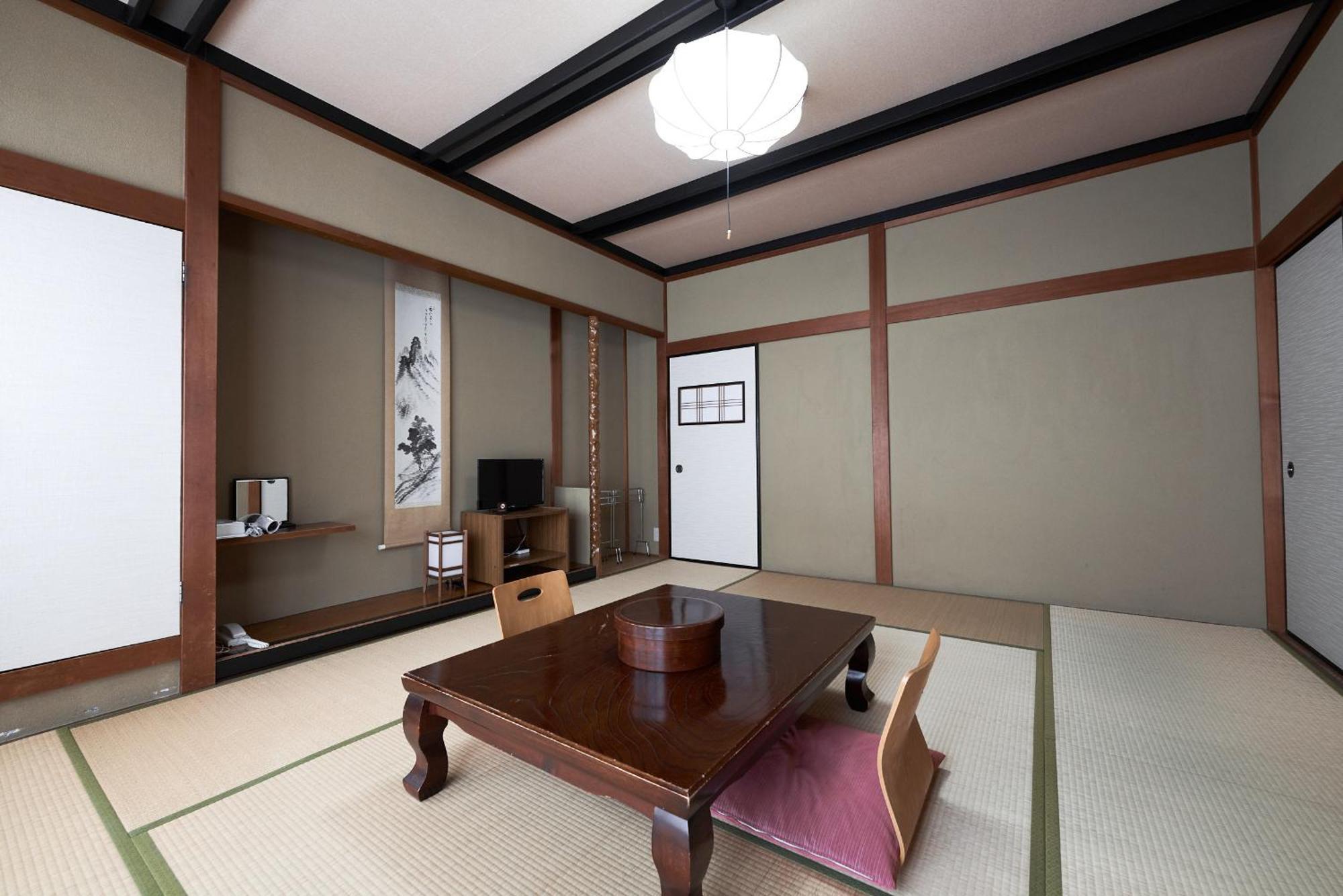 Ryokan Yamamuro Канандзава Номер фото
