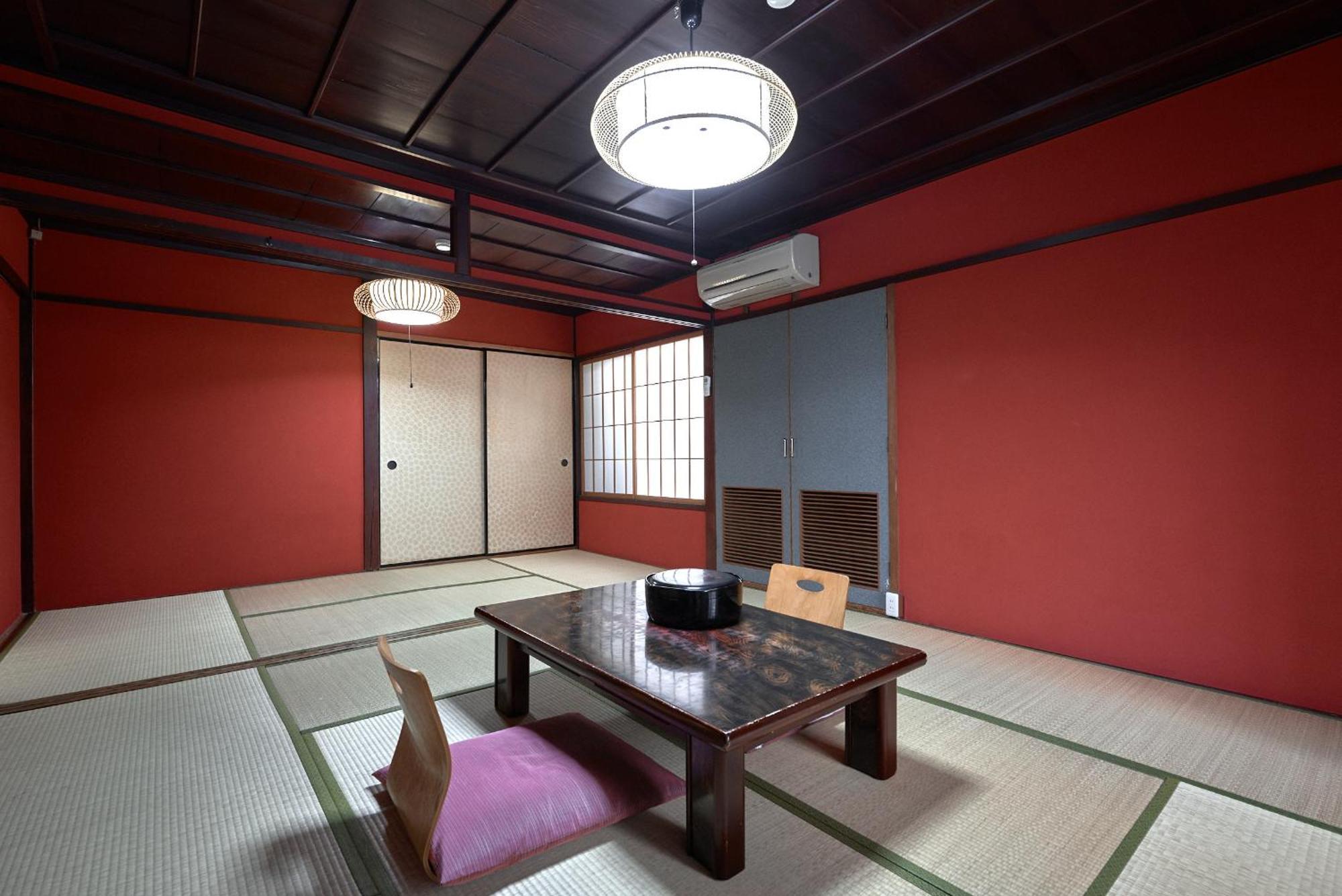 Ryokan Yamamuro Канандзава Номер фото